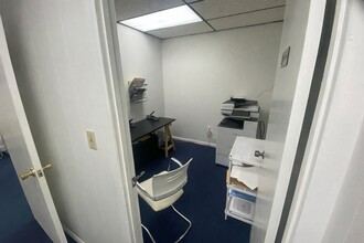 601-625 SW 57th Ave, Miami, FL à louer Photo intérieure- Image 2 de 7