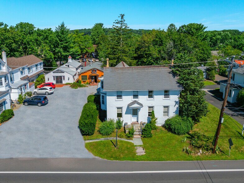 5812 Route 202, Lahaska, PA à vendre - Photo du bâtiment - Image 3 de 13