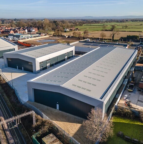 Block B Manor Ln, Crewe for sale - Building Photo - Image 3 of 6