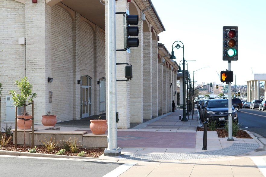 241-255 Georgia St, Vallejo, CA à vendre - Photo du bâtiment - Image 3 de 7