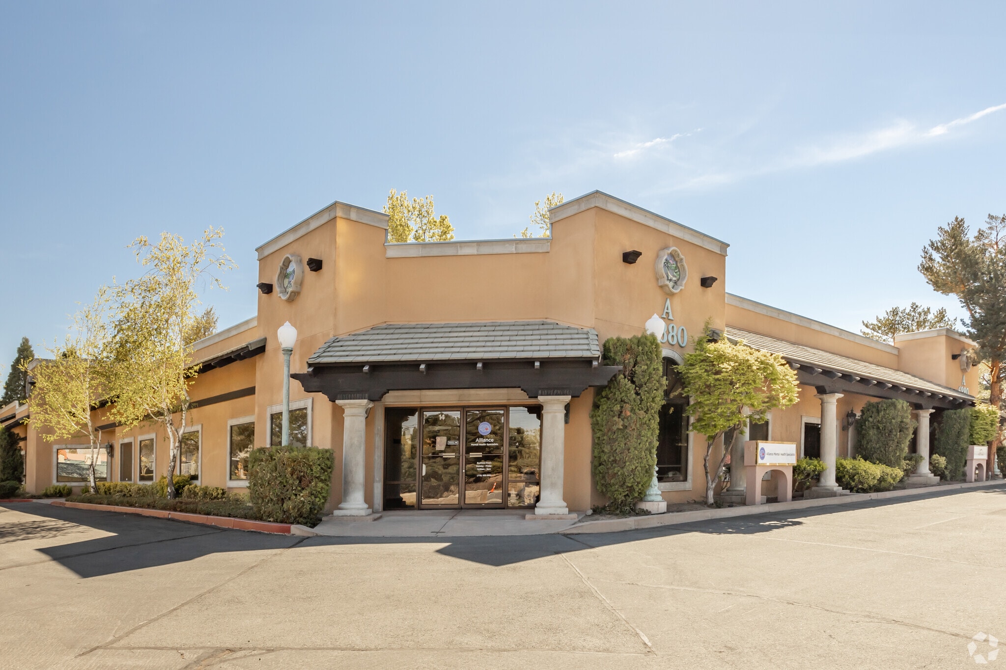 6880 S McCarran Blvd, Reno, NV for lease Primary Photo- Image 1 of 5