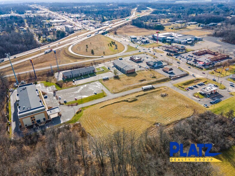 4253 Belmont Ave, Youngstown, OH à vendre - Photo du bâtiment - Image 2 de 6