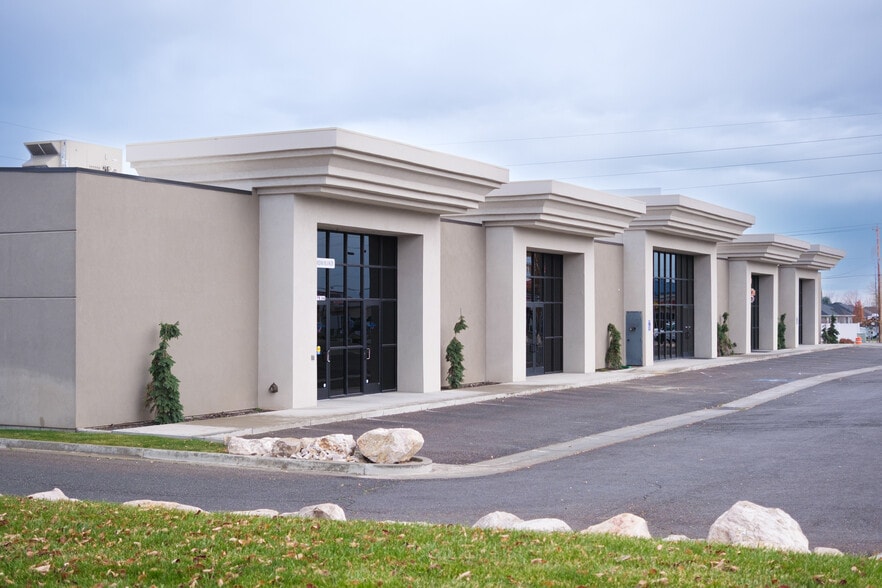 5682 S 3500 W, Roy, UT for lease - Building Photo - Image 2 of 7