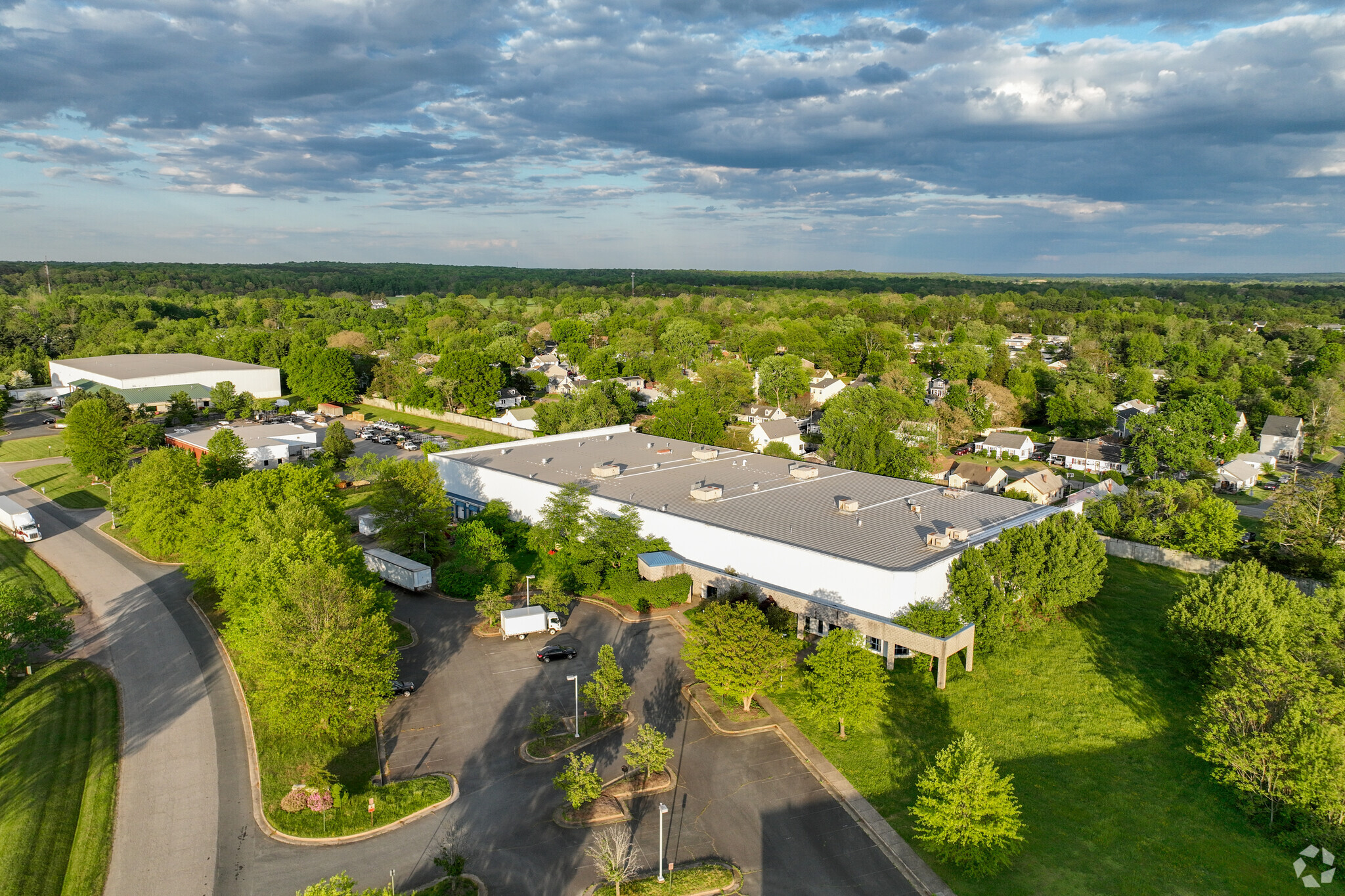 44 Joseph Mills Dr, Fredericksburg, VA for sale Primary Photo- Image 1 of 1