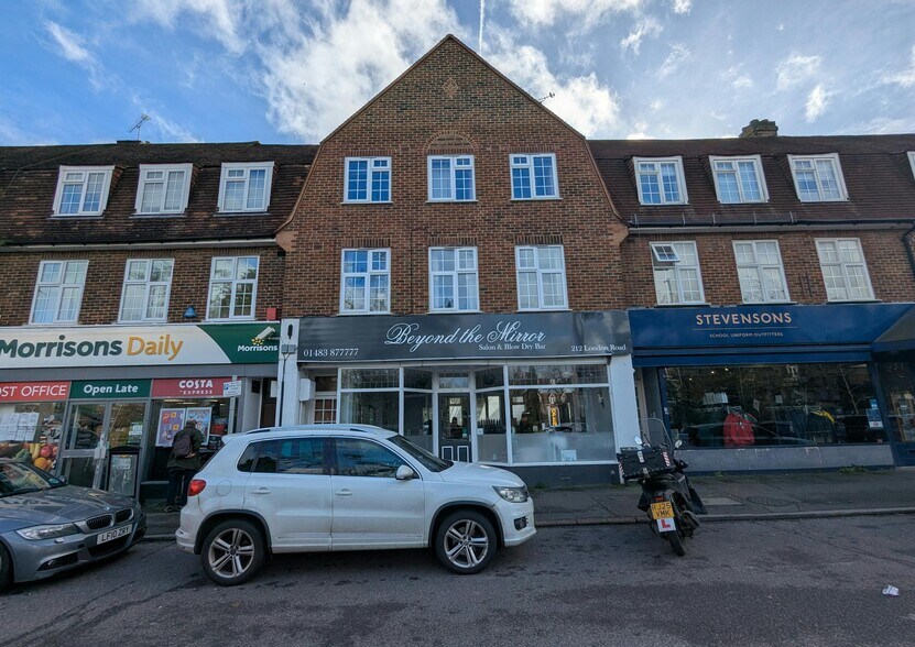 212-212a London Rd, Guildford à vendre - Photo du bâtiment - Image 2 de 8