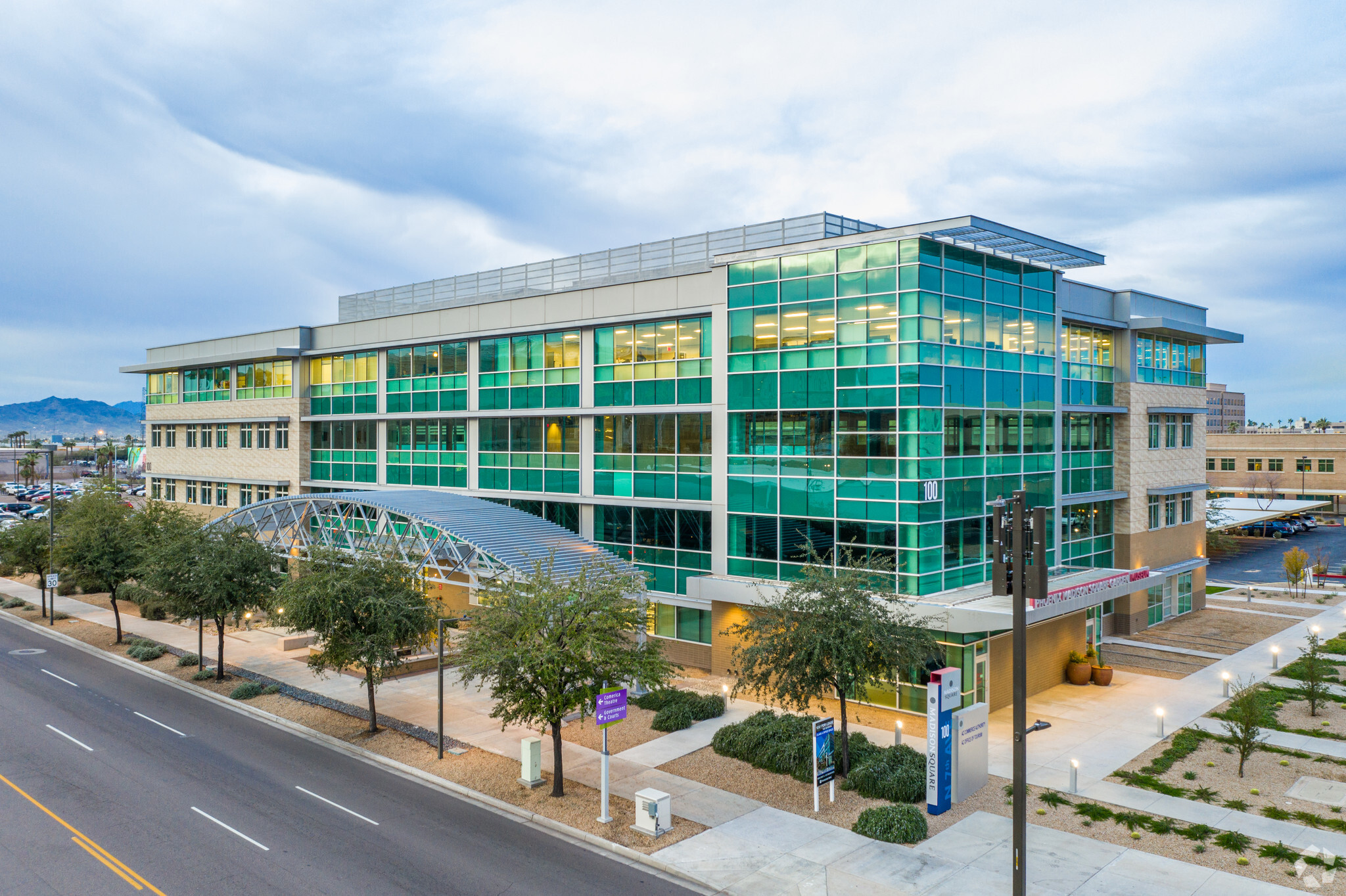 100 N 7th Ave, Phoenix, AZ for lease Building Photo- Image 1 of 2