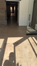 633 9th Ave, San Diego, CA à louer - Vidéo sur l’inscription commerciale