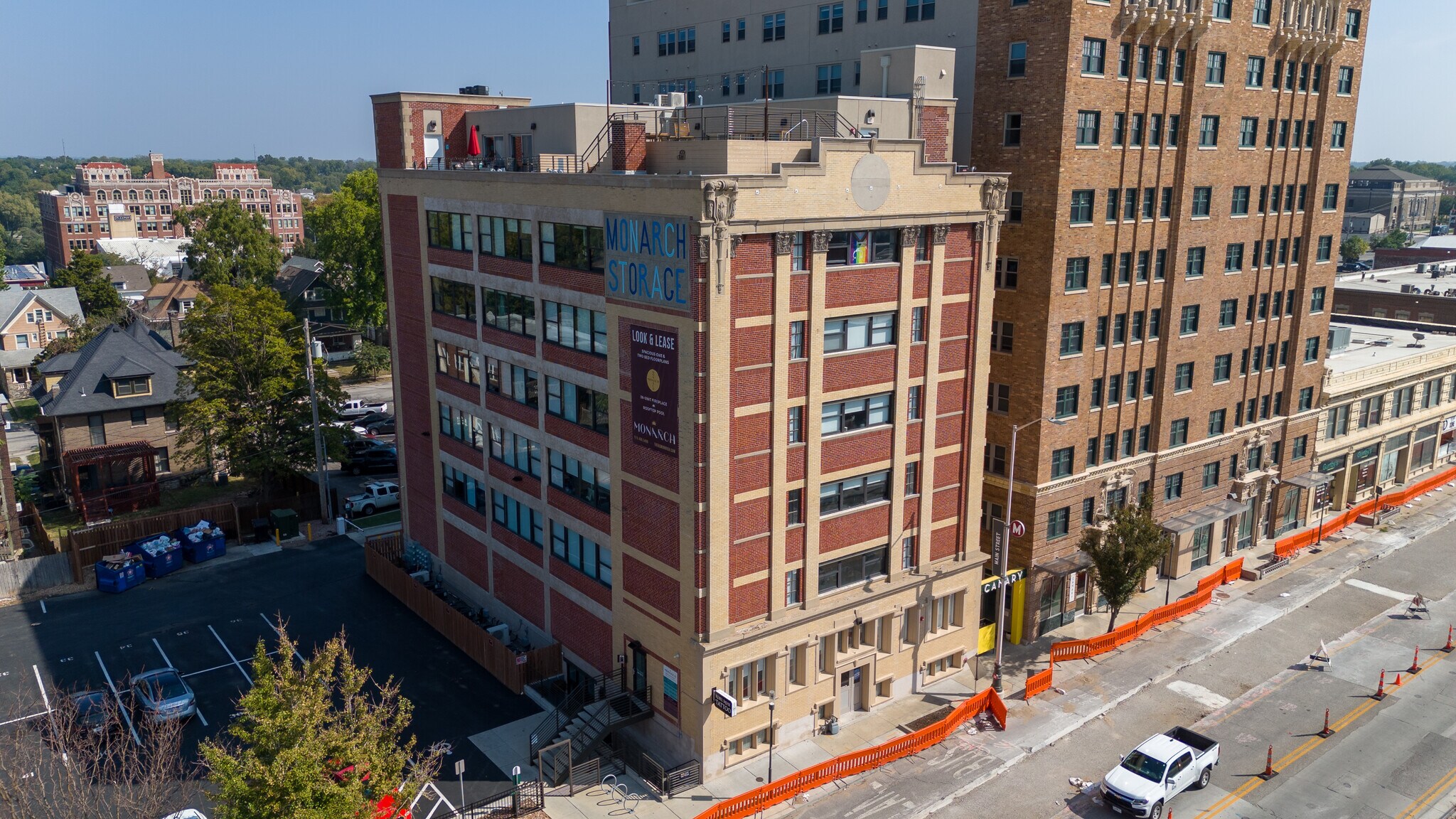 3825-3829 Main St, Kansas City, MO for sale Primary Photo- Image 1 of 1