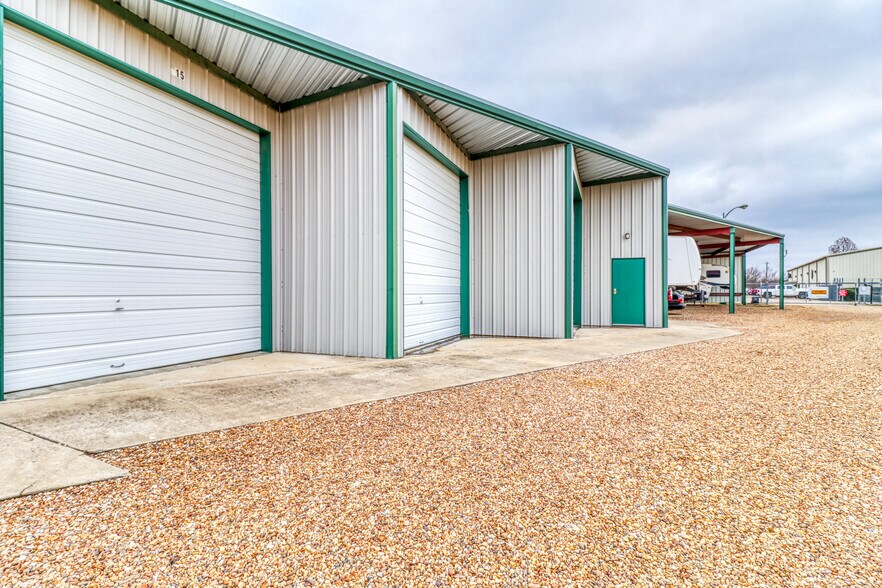 6053 N McDonald St, Melissa, TX à louer - Photo principale - Image 3 de 14