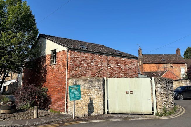 5 Water St, Dursley à vendre - Photo du bâtiment - Image 2 de 6