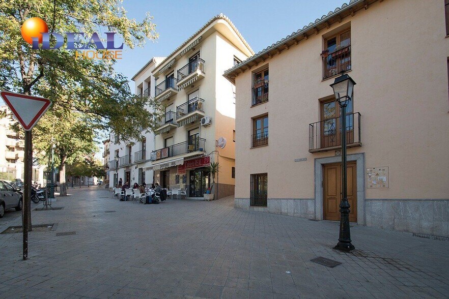 Terrain dans Granada, Granada à vendre - Photo du bâtiment - Image 3 de 18