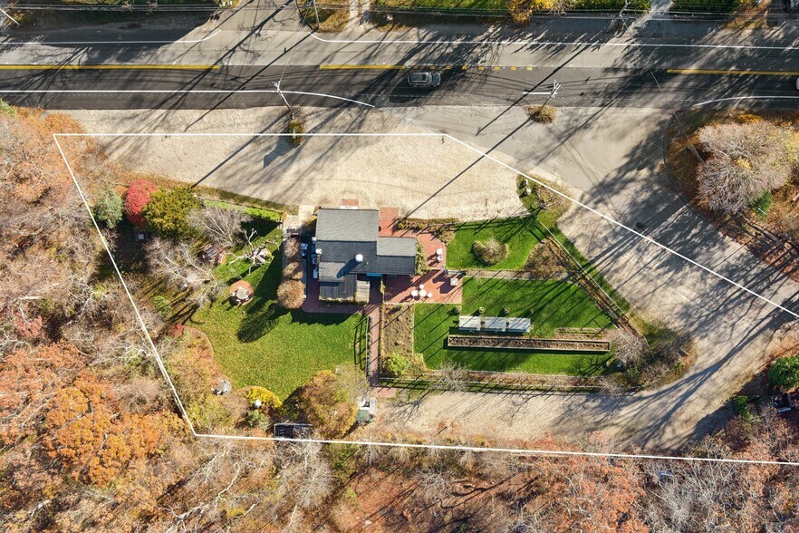 1615 Bridgehampton, Sag Harbor, NY à vendre - Aérien - Image 2 de 26