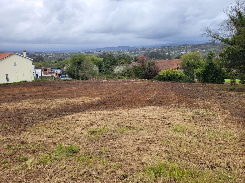 Rúa Alexandre Bóveda, 31, Oleiros, La Coruna à vendre - Photo du bâtiment - Image 2 de 7