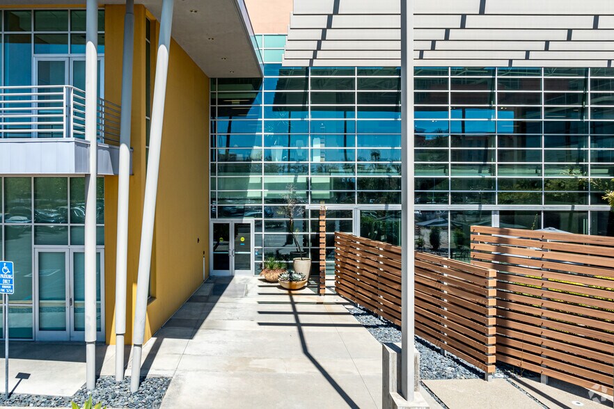 3546 Concours St, Ontario, CA à louer - Photo du bâtiment - Image 2 de 7