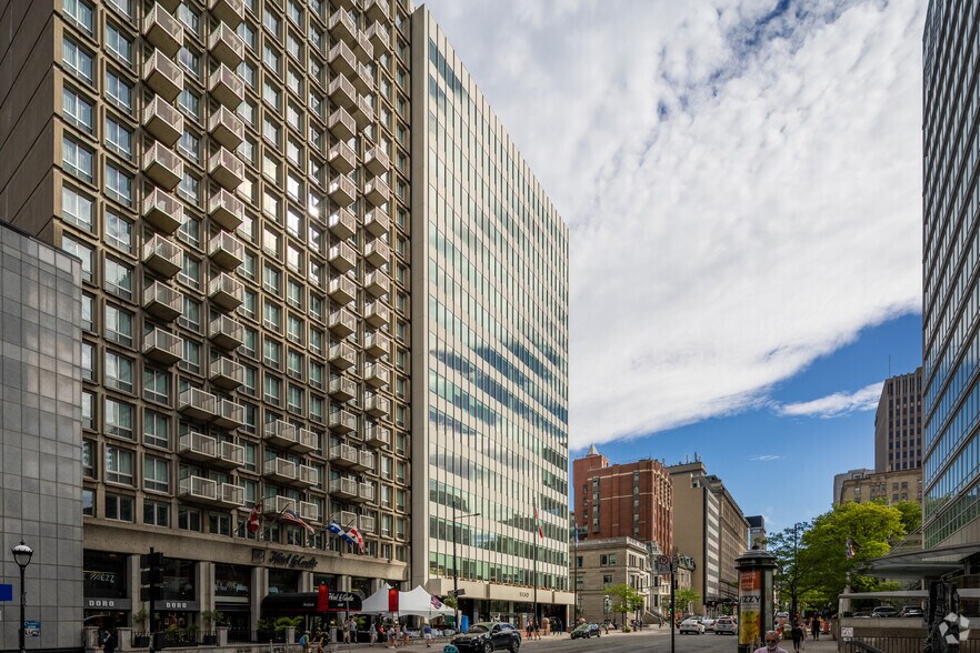1130 Sherbrooke St W, Montréal, QC à louer - Photo du bâtiment - Image 2 de 3