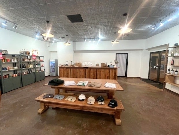 400-426 Saint Peter St, Saint Paul, MN for lease Interior Photo- Image 1 of 7