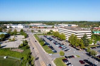 2000 Oxford Dr, Bethel Park, PA - Aerial map view