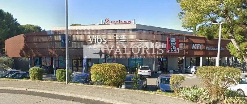 Office in Martigues for lease Building Photo- Image 1 of 14