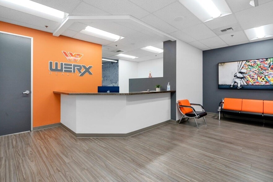 4900 California Ave, Bakersfield, CA for lease - Interior Photo - Image 2 of 10