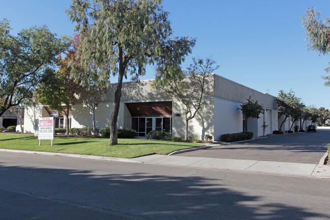 More details for 2889 Bunsen Ave, Ventura, CA - Industrial for Lease