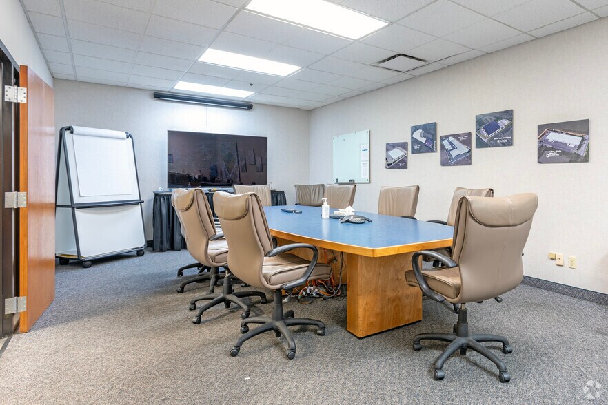 3146 S Chestnut Ave, Fresno, CA à vendre - Photo intérieure - Image 3 de 16