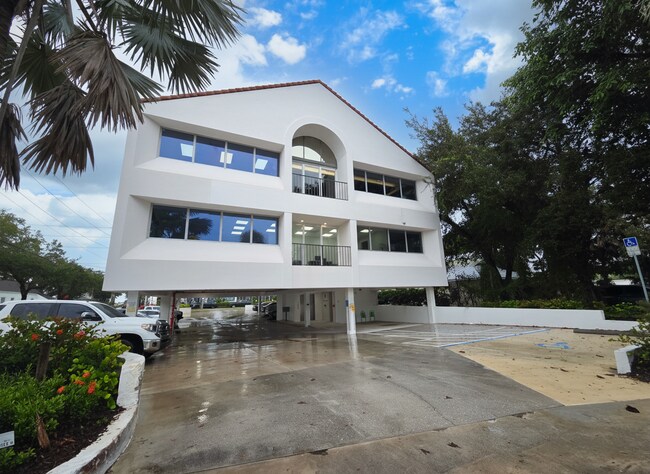 Plus de détails pour 500 SE Osceola St, Stuart, FL - Bureau à vendre