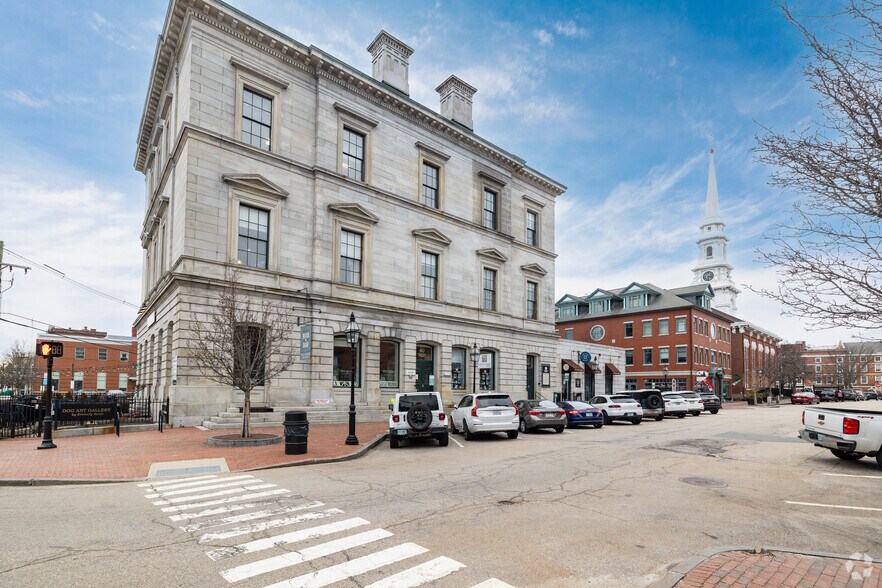 40 Pleasant St, Portsmouth, NH à louer - Photo du bâtiment - Image 2 de 8