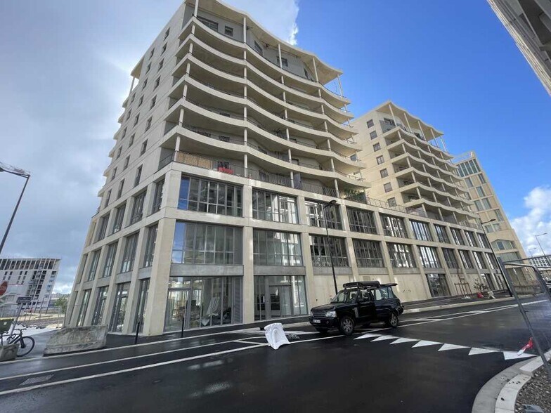 Office in Bordeaux for sale - Building Photo - Image 3 of 11