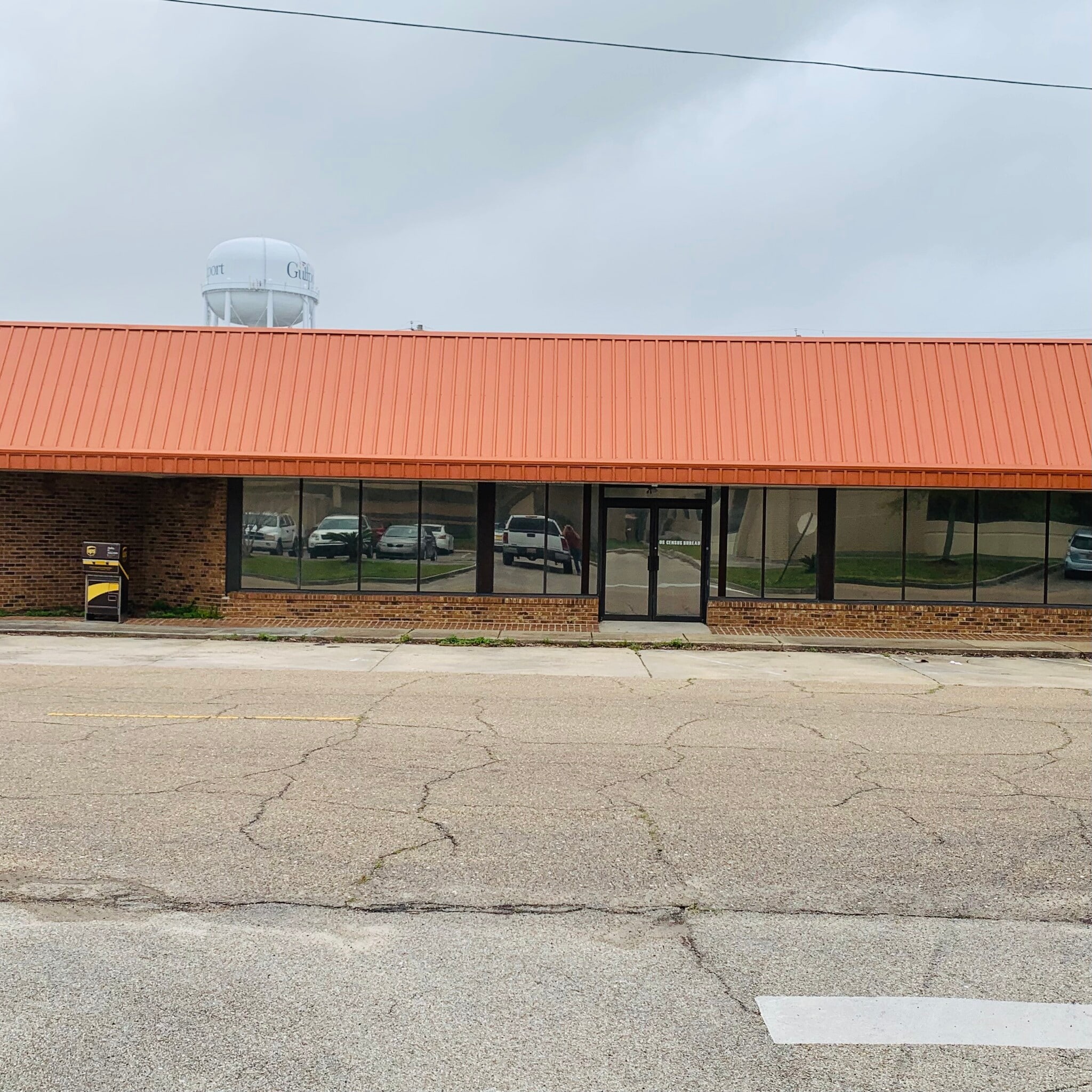 1809 24th Ave, Gulfport, MS for lease Interior Photo- Image 1 of 13