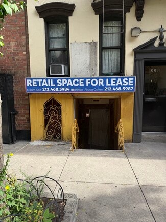 Plus de détails pour 325-327 E 54th St, New York, NY - Commerce de détail à louer