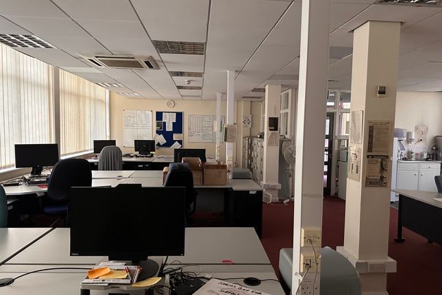 Laneham St, Scunthorpe for sale - Interior Photo - Image 2 of 13