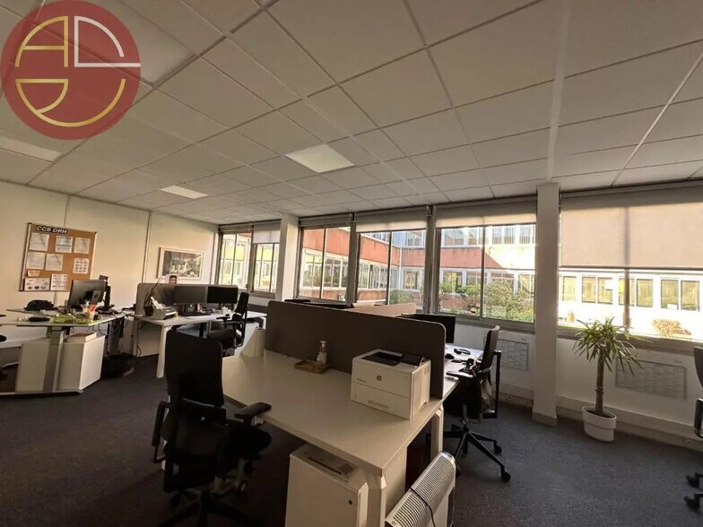 Bureau dans Balma à louer - Photo du bâtiment - Image 3 de 11