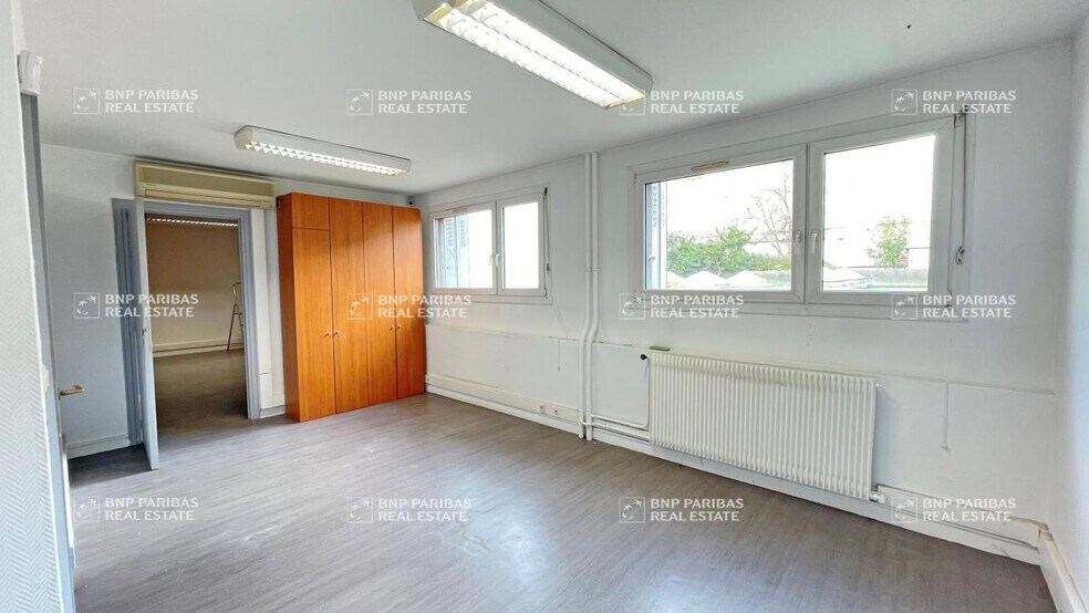 54 Rue De L'Eglise, Paris à vendre - Photo intérieure - Image 2 de 6