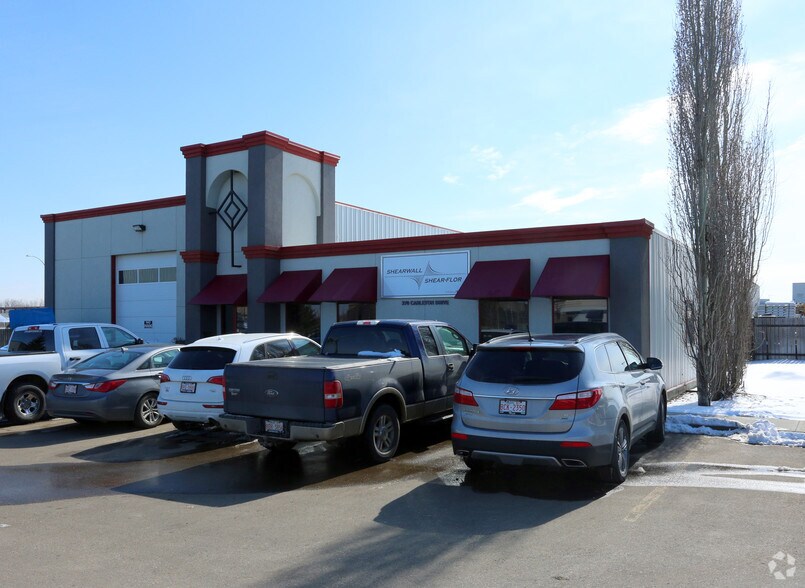 370 Carleton Dr, St. Albert, AB à vendre - Photo principale - Image 1 de 1