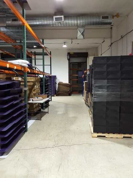 1411 E Elizabeth Ave, Linden, NJ à vendre - Photo du bâtiment - Image 3 de 8