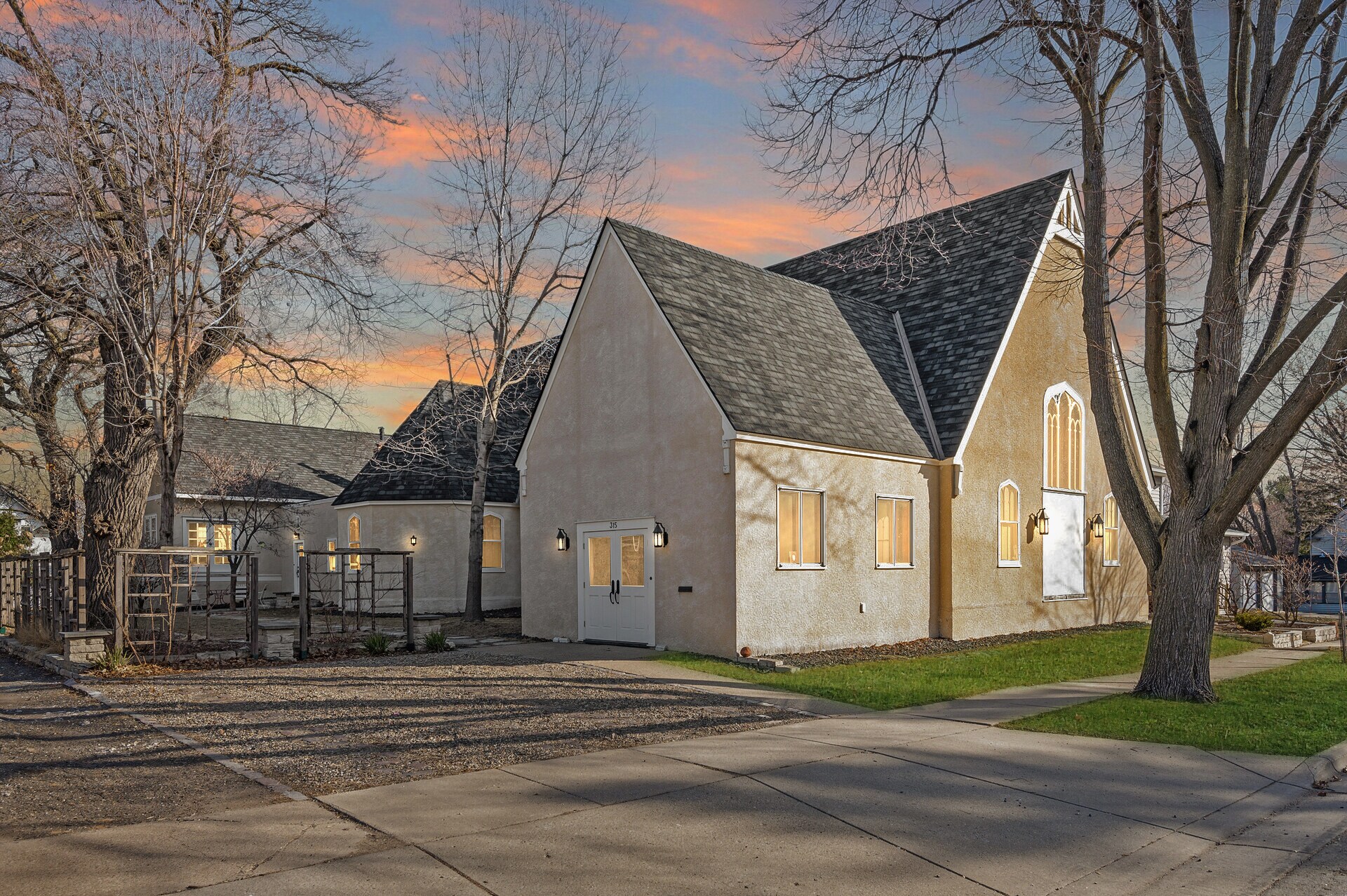 315 Morton St W, Saint Paul, MN à vendre Photo principale- Image 1 de 1