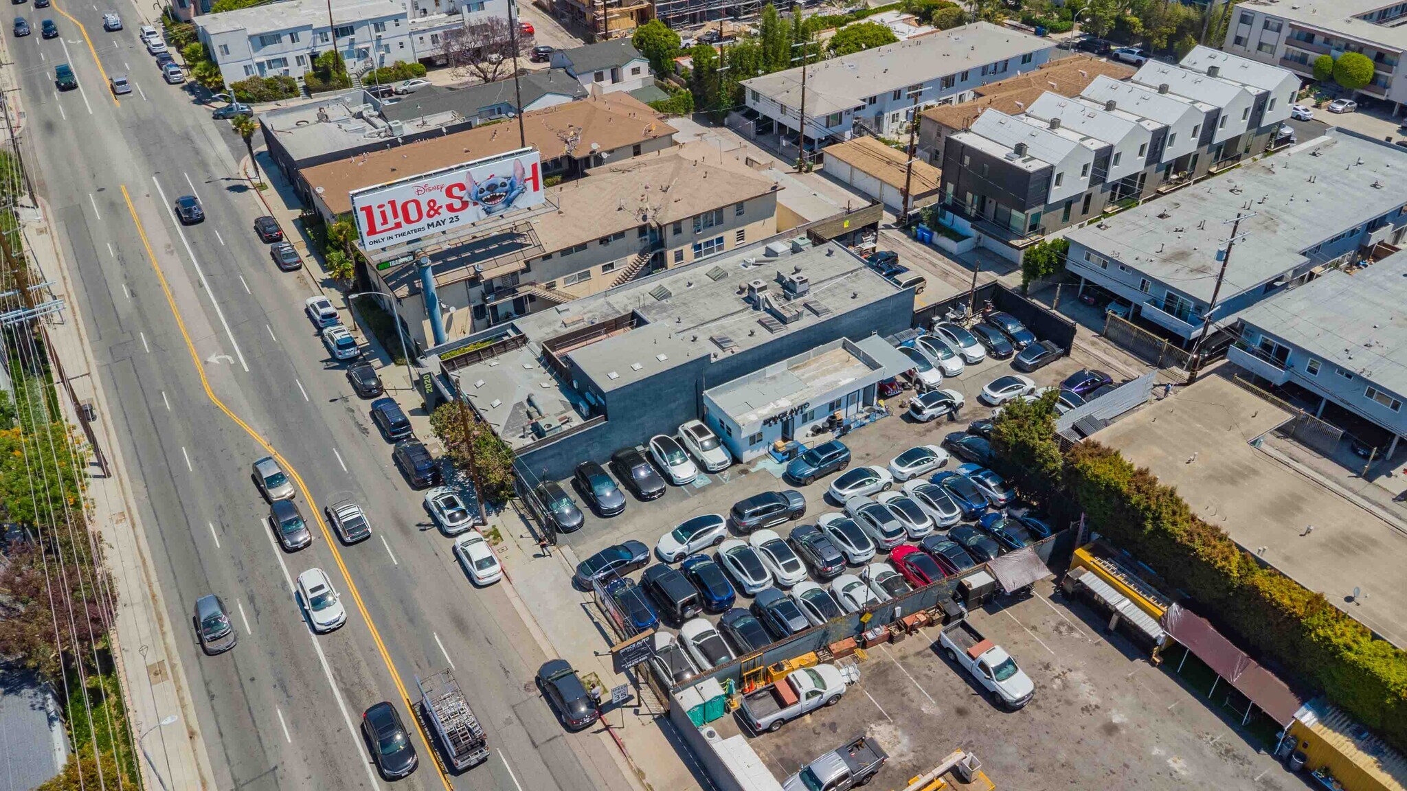 2022 S Robertson Blvd, Los Angeles, CA à vendre Photo du bâtiment- Image 1 de 1