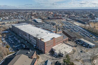 209 Weeden St, Pawtucket, RI - Aérien Vue de la carte - Image1