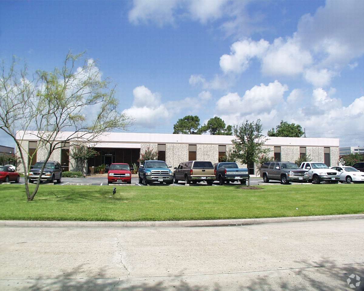 4411 Bluebonnet Dr, Stafford, TX for lease Other- Image 1 of 7