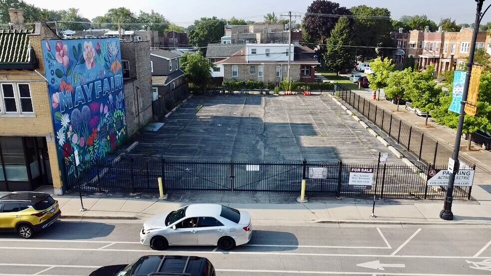 4221 Lawrence Ave, Chicago, IL à vendre - Aérien - Image 2 de 4