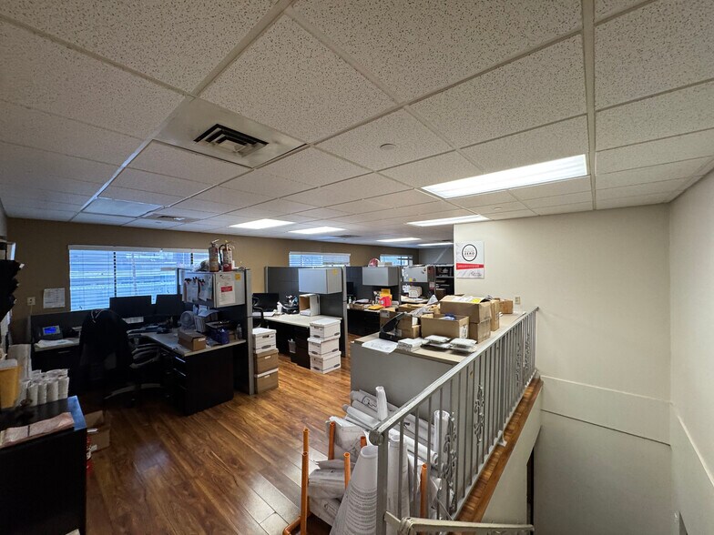 3130 Westwood Dr, Las Vegas, NV à louer - Photo du bâtiment - Image 3 de 13