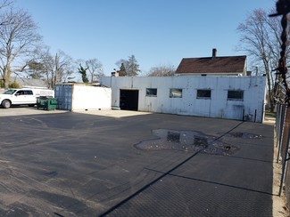 Plus de détails pour 61 1st Ave, Bay Shore, NY - Industriel à vendre