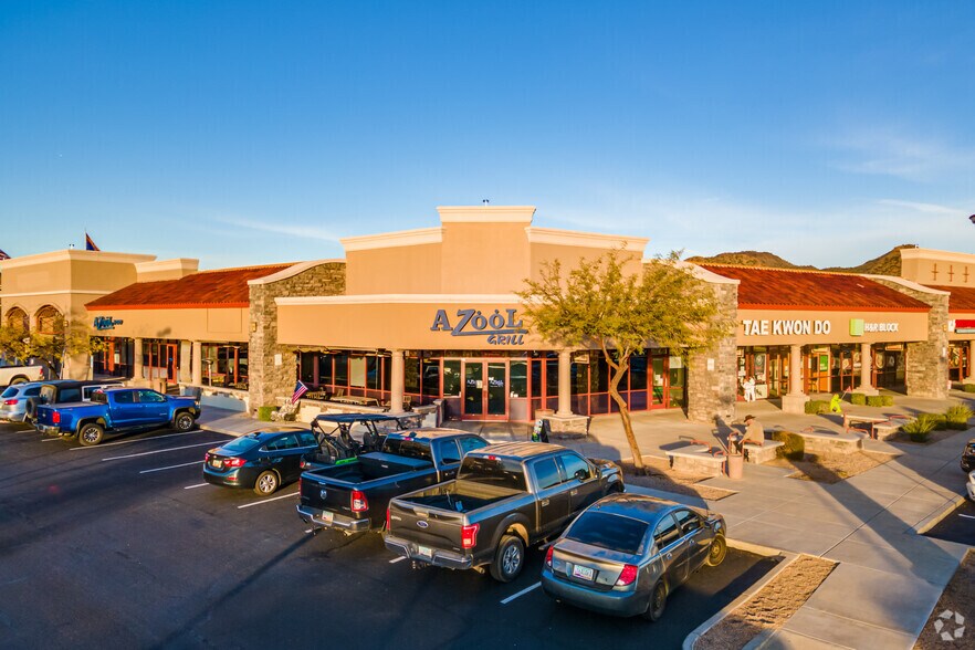 3130 W Carefree Hwy, Phoenix, AZ à louer - Photo du bâtiment - Image 3 de 8