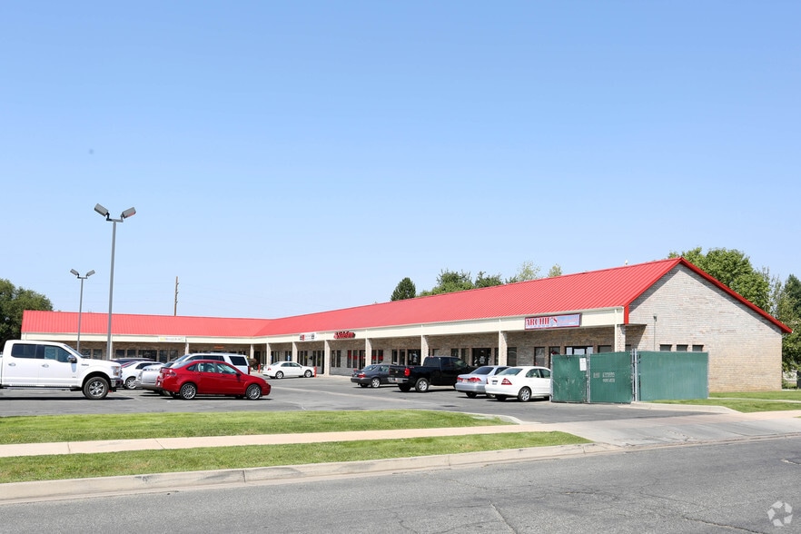 928 W 1800 N, Clinton, UT for lease - Primary Photo - Image 1 of 6