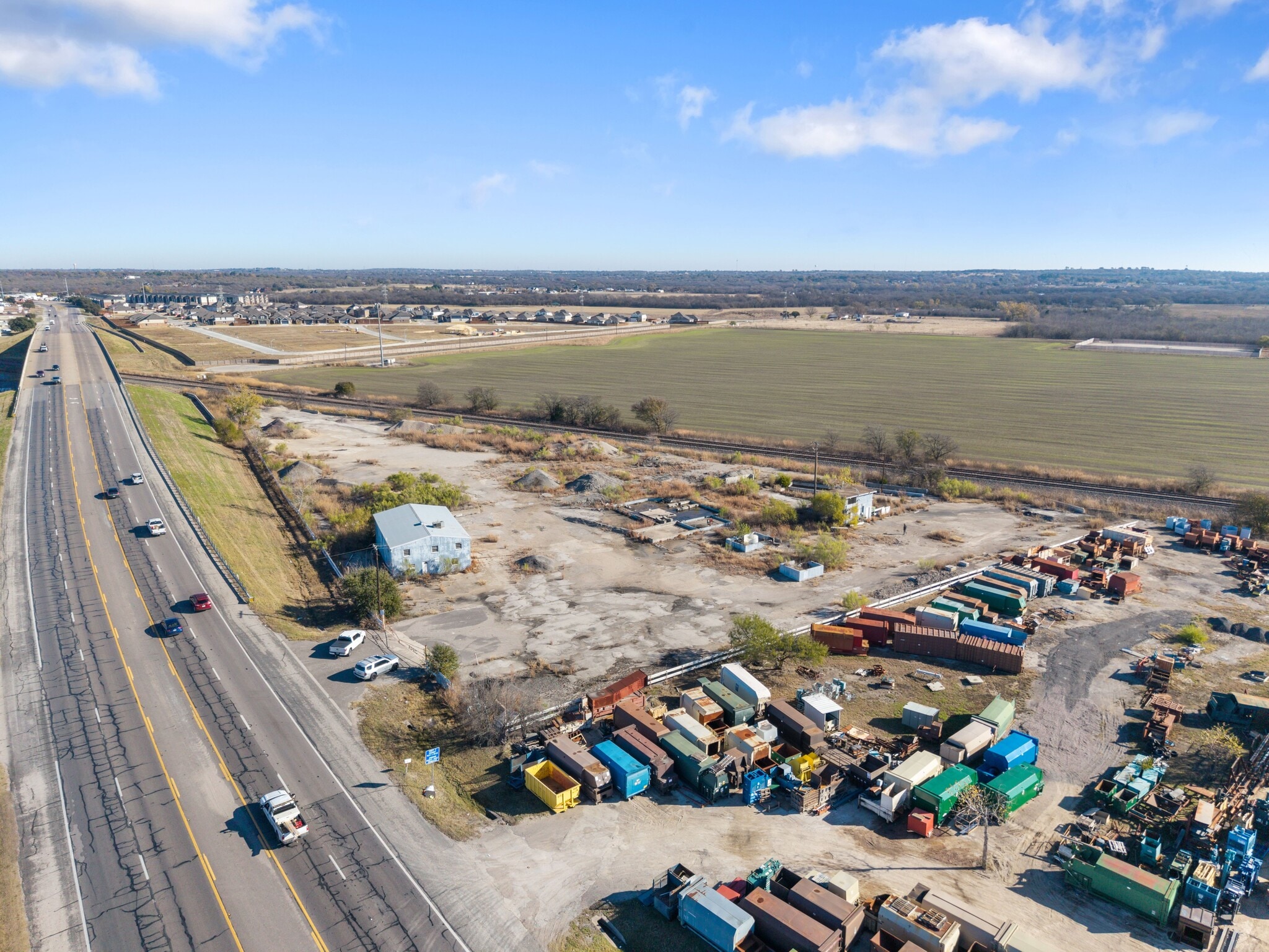 3024 N Main St, Cleburne, TX for lease Primary Photo- Image 1 of 4