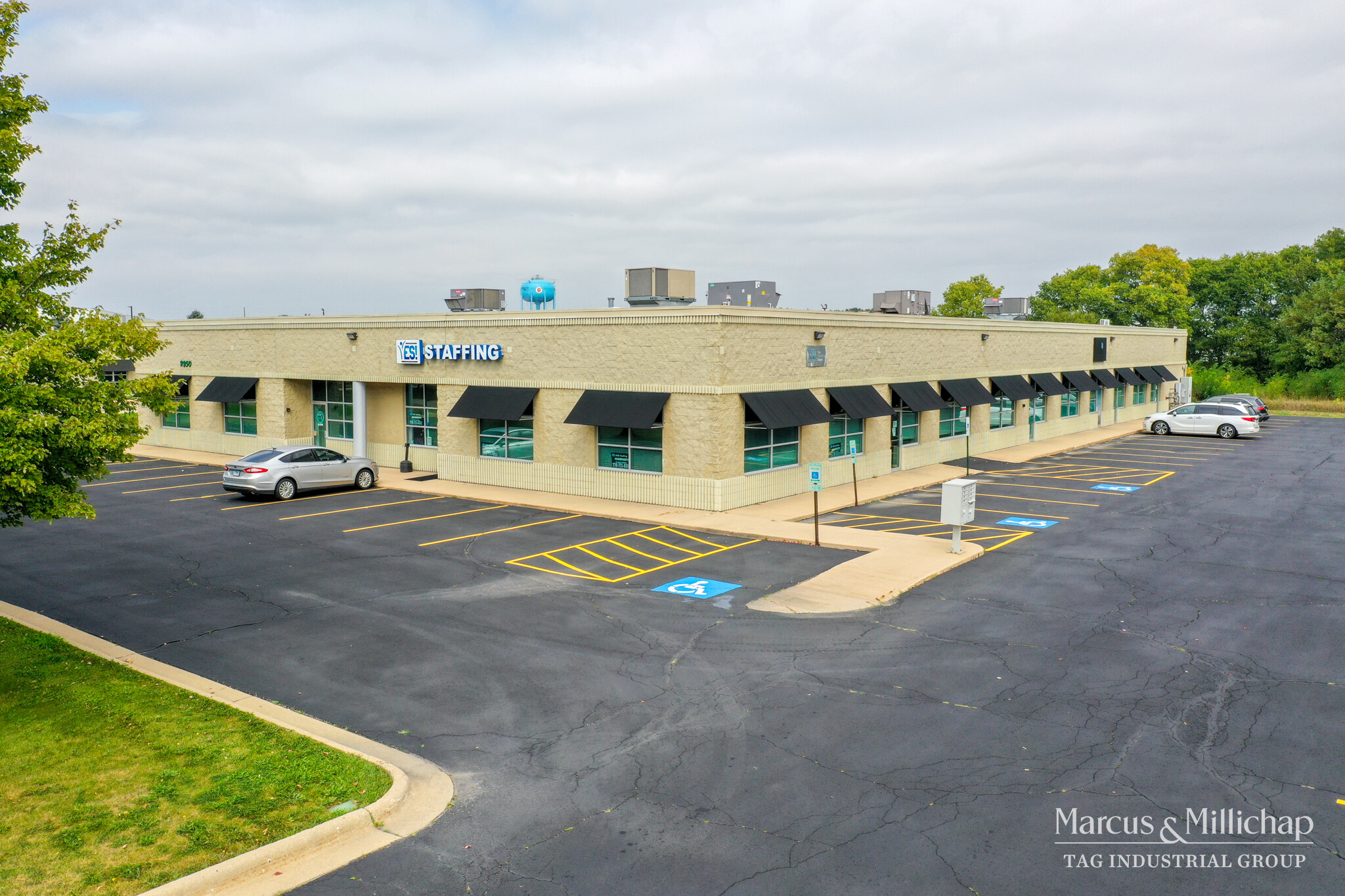 9950 Alpine Rd, Machesney Park, IL à vendre Photo du bâtiment- Image 1 de 1