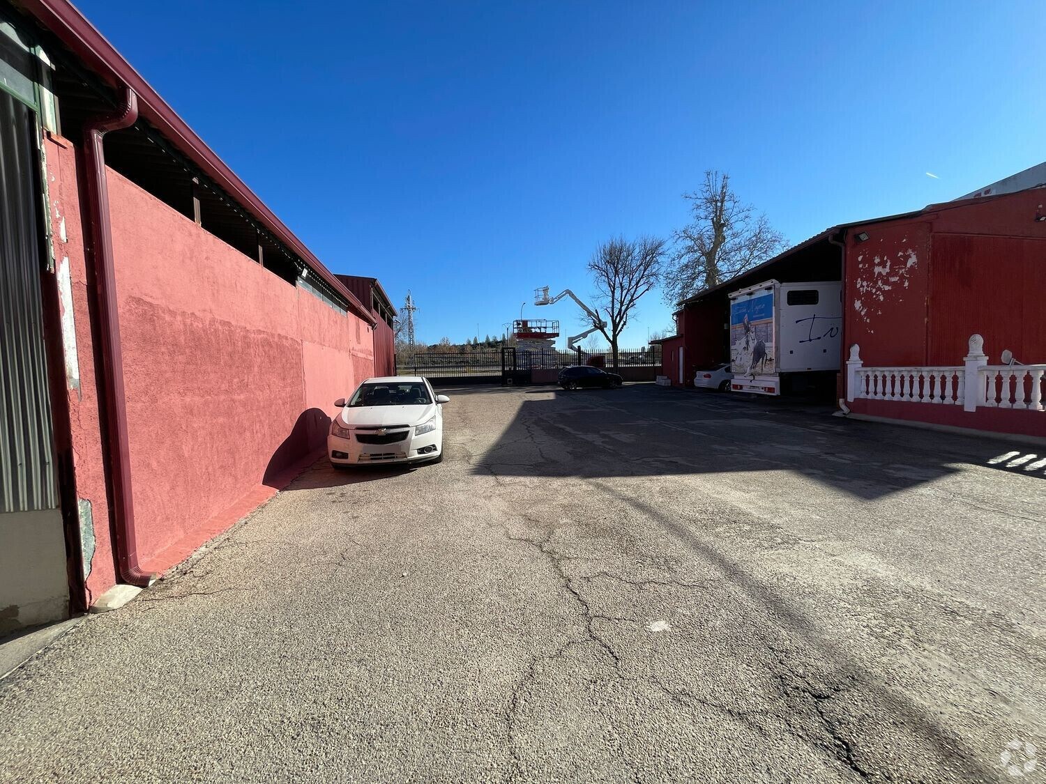 Land in Aranjuez, Madrid for sale Primary Photo- Image 1 of 5