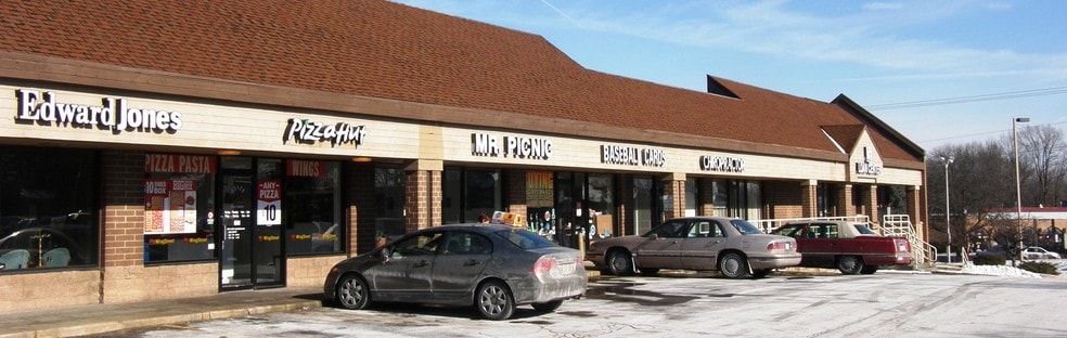 12400-12450 W National Ave, New Berlin, WI for lease - Building Photo - Image 2 of 7