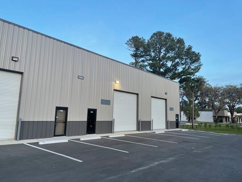 5880 US Highway 1 N, Saint Augustine, FL à louer - Photo du bâtiment - Image 2 de 9