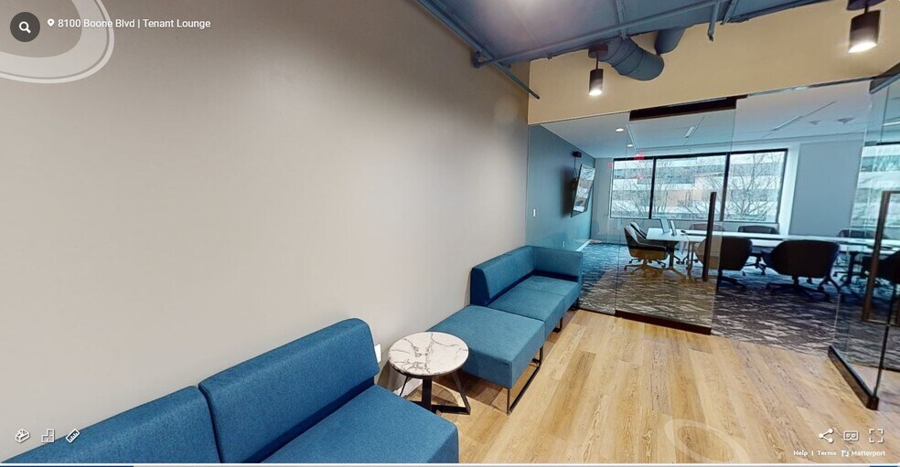 8100 Boone Blvd, Vienna, VA à louer - Numérisation 3D de Matterport - Image 3 de 20